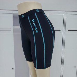 SKINS Compression Shorts Silky Spandex Fitness Bottoms Sz Medium